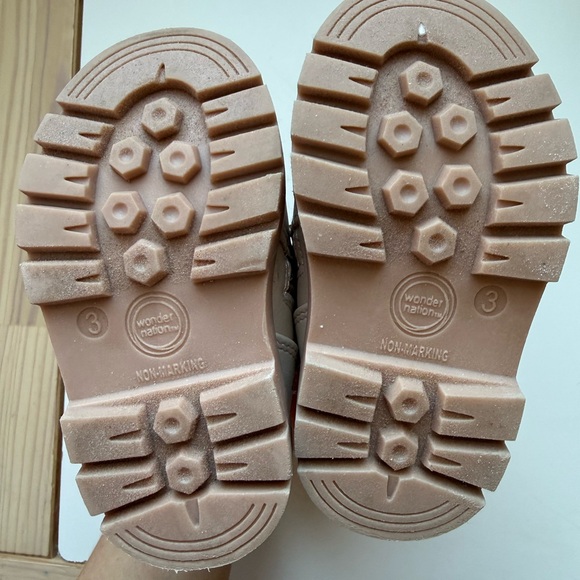 Wonder nation baby chelsea boots size 3 - Picture 2 of 7